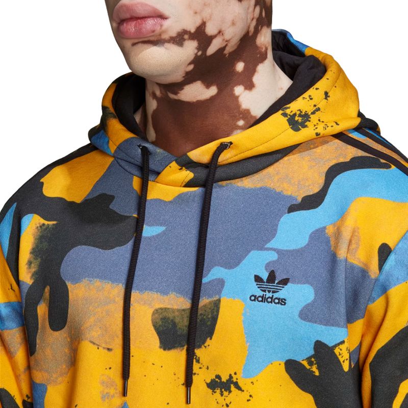 BUZO-HOMBRE-ADIDAS-ESTAMPADO