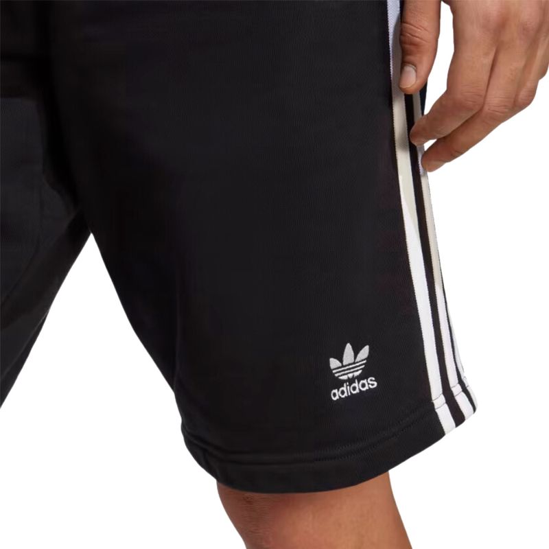 SHORTS-HOMBRE-ADIDAS-ADICOLOR