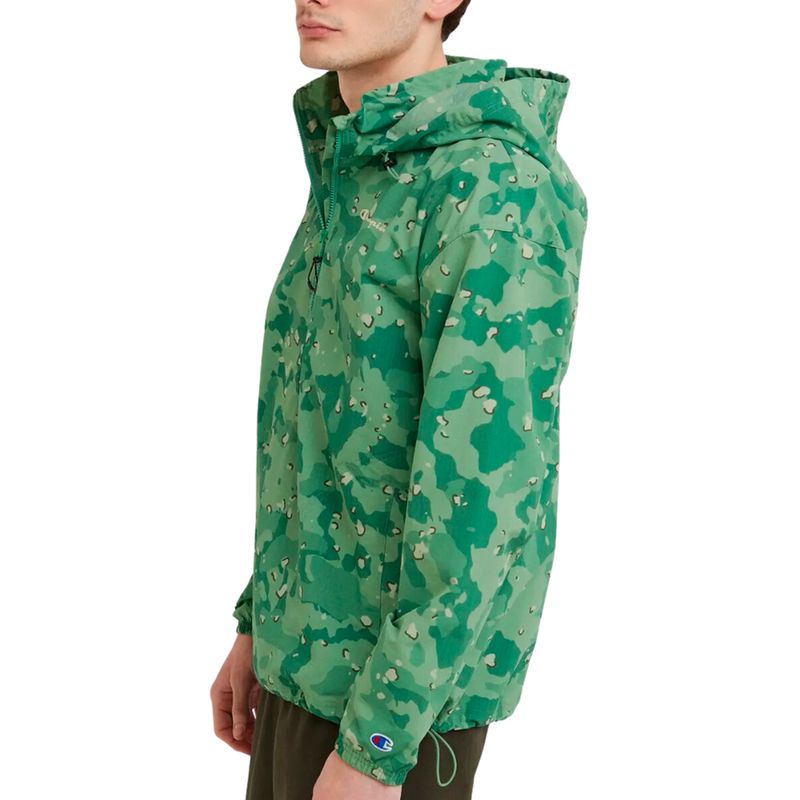 CAMPERA-HOMBRE-CHAMPION-CAMUFLADA