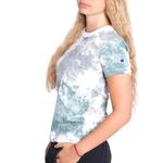 REMERA-MUJER-CHAMPION-ESTAMPADA