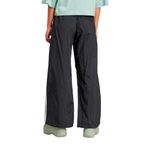 PANTALON-MUJER-ADIDAS-PARACHUTE-TEJIDO