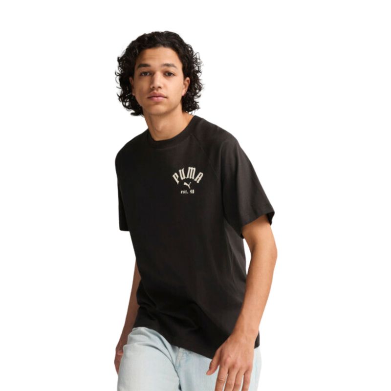 REMERA-HOMBRE-PUMA-CLASSICS-RELAXED-GRAPHIC