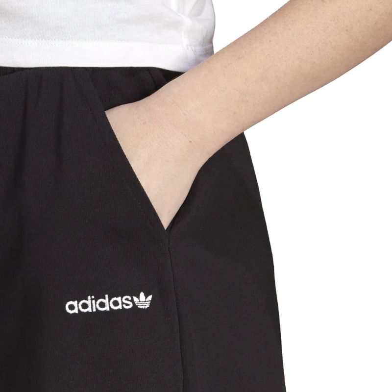 SHORT-MUJER-ADIDAS-TRIFOLIO
