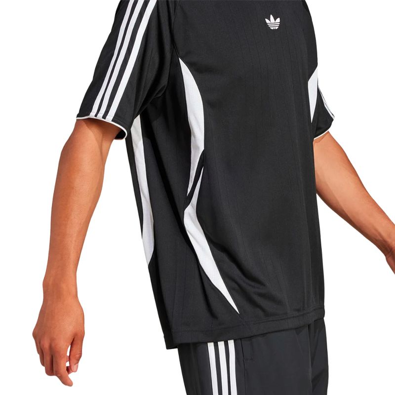 REMERA-HOMBRE-ADIDAS-ADICOLOR-TEAMGEIST