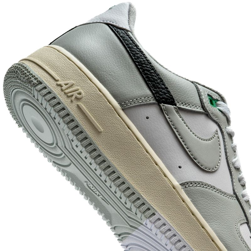 ZAPATILLAS-HOMBRE-NIKE-AIR-FORCE-1--07-LV8