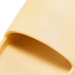 OJOTAS-MUJER-NIKE-CALM-SLIDE