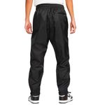 PANTALON-HOMBRE-NIKE-WINDRUNNER