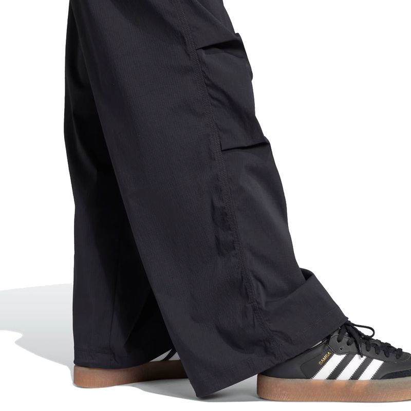PANTALON-MUJER-ADIDAS-ESSENTIALS-RIPSTOP-PARACHUTE