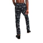PANTALON-CAMUFLADO-NEGRO-HOMBRE