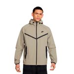 CAMPERA-NIKE-HOMBRE-TECH