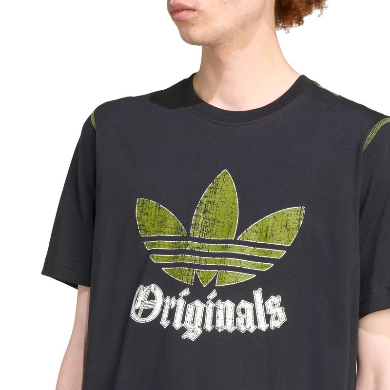 REMERA-HOMBRE-ADIDAS-GRAPHIC-DESGASTADA