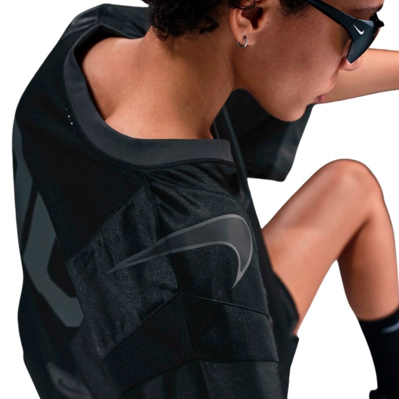 REMERA-MUJER-NIKE-SPORTSWEAR-STREET
